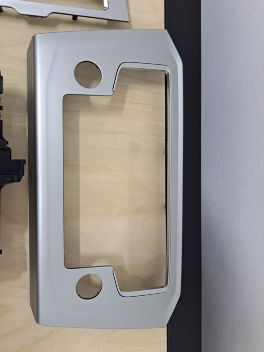 Ramka panel dekor Passat B8