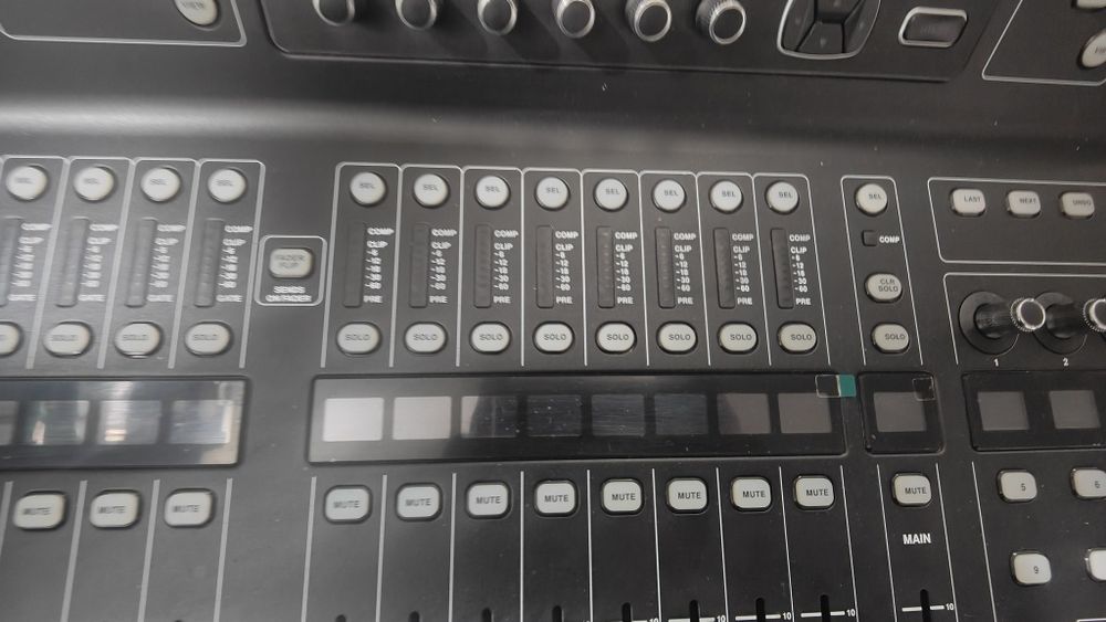 Mesa Midas M32 Live436853189242398723