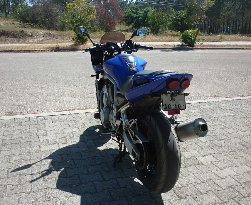 Yamaha FZS 1000 Fazer