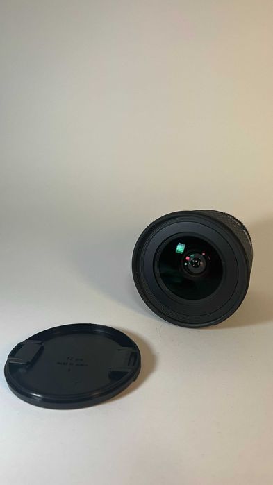 Obiektyw Sigma 28 mm f/1.8 EX DG - bardzo jasny, montaż Sony A/Minolta