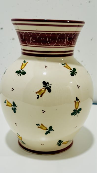 Jarra em ceramica da famosa casa suiça Poterie de la Gruyere