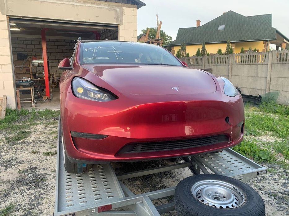 Разборка Tesla Model Y
