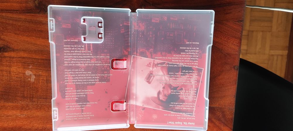 Caixa do super Mario Odyssey switch