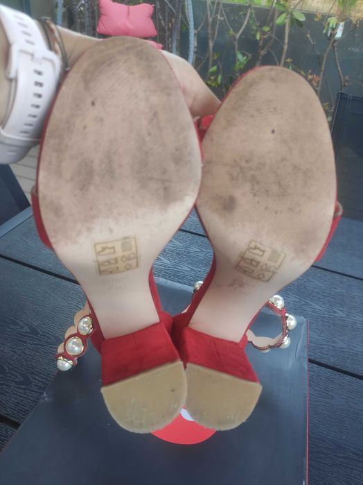 Lote de 5 pares de calçado de verão N.37 (EXÉ, Daniela Vega, etc)