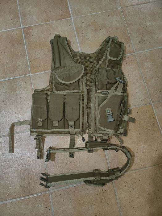 Colete airsoft 8 fields Tactical Vest Coyote
