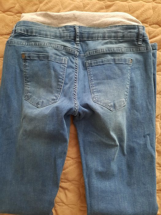 Джинси для вагітних