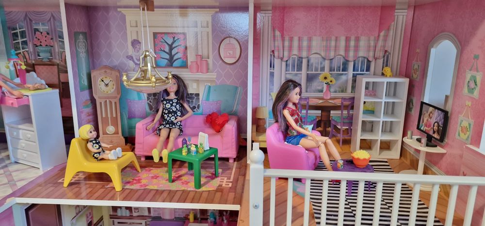 Solidny domek dla Barbie KidKraft stan bardzo dobry