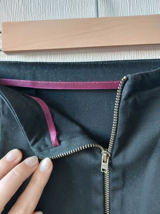 Чорна спідниця naf naf