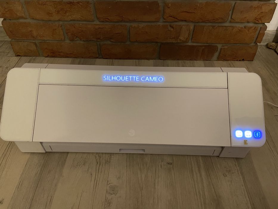 Ploter tnący Silhouette Cameo 4