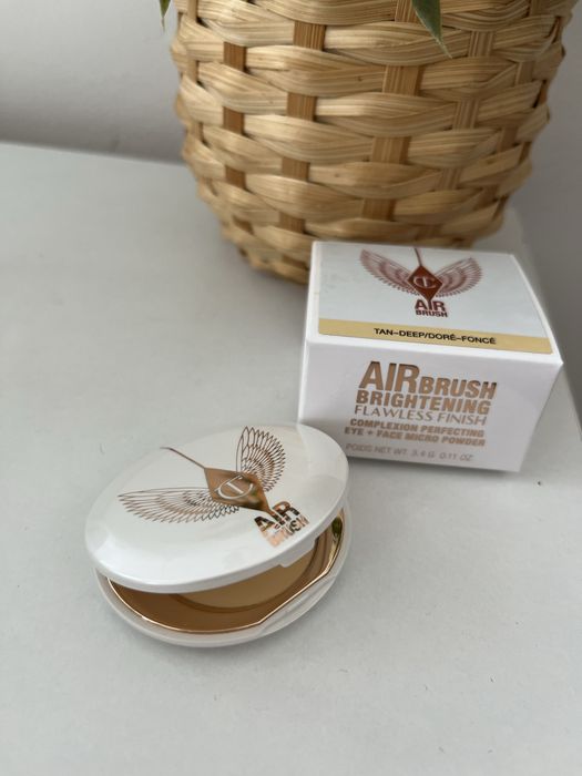 Chatlotte tilbury mini puder odcien tan deep
