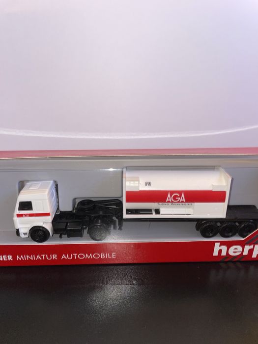 Miniatura Scania da herpa escala H0
