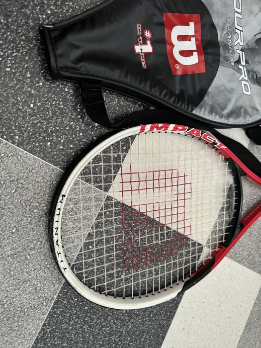 Rakiera tenisowa Wilson impact titanum tour pro 50-60 lbs. 23-27 kg