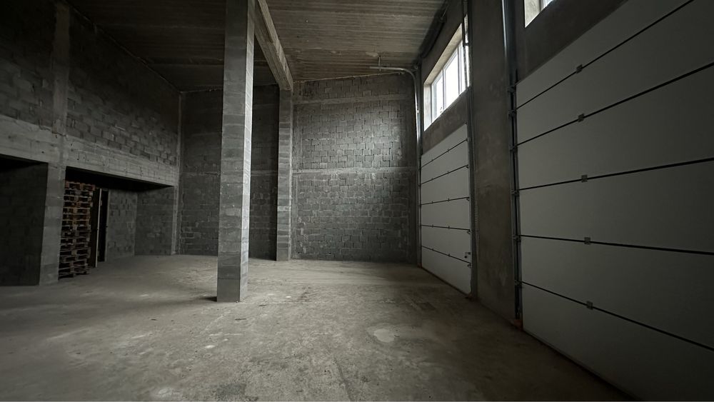 Продається частина будівлі