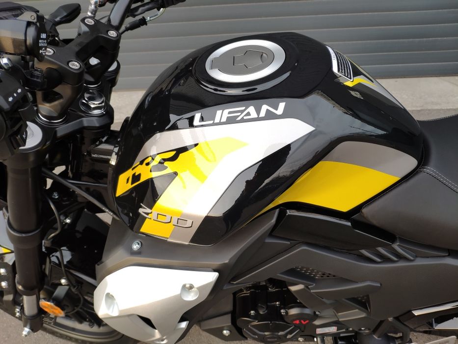 Мотоцикл LIfan SR220 Мотосалон MotoPlus