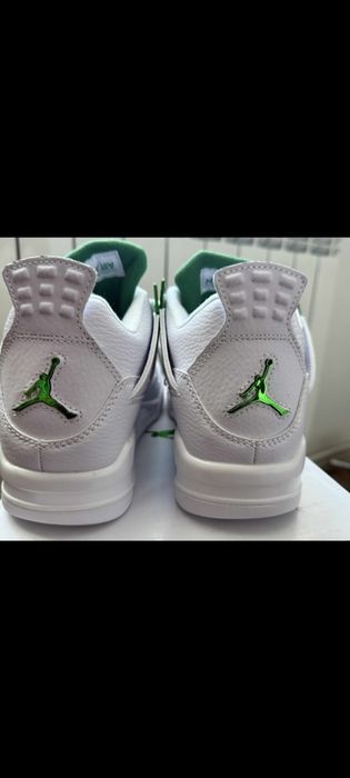Nowe Air Jordan 4 Retro