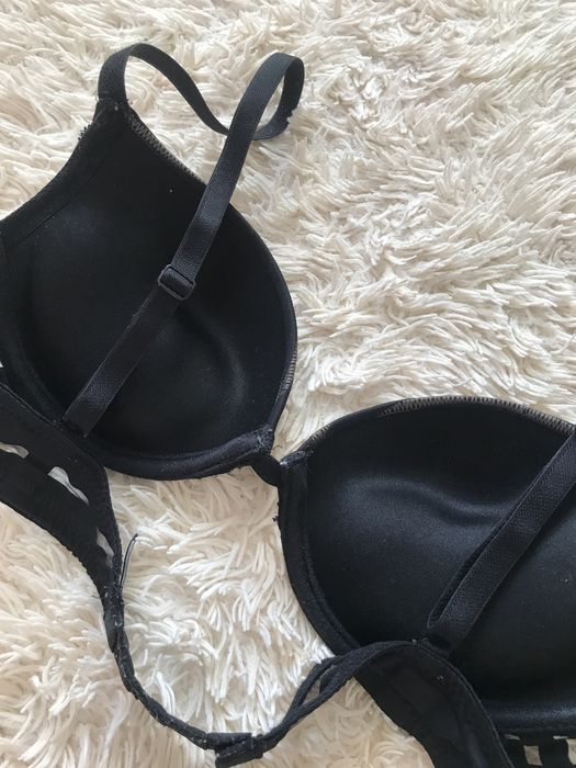 Бюстгальтер