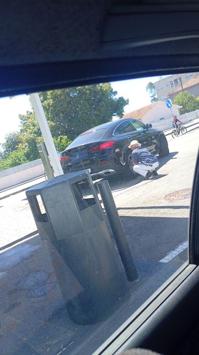 Vendo 1000 todo bom carro ótimo estado nada a fazer. Só por gasolina e andar