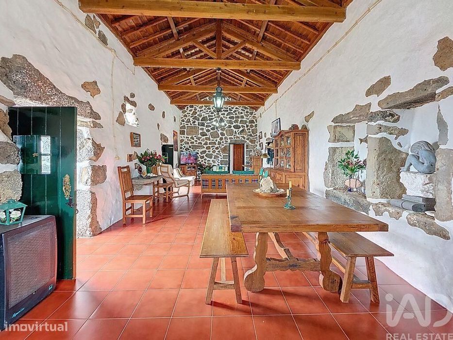 Casa de Campo T2 em Luz de 208 m2