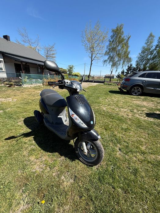 Skuter Piaggio C25