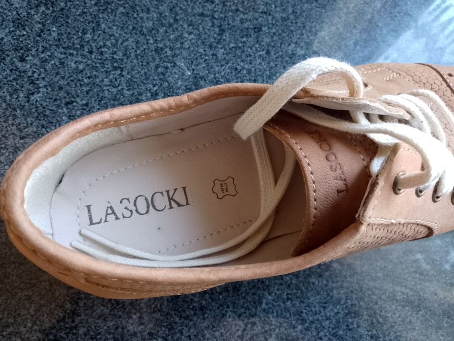 Buty trzewiki Lasocki skóra 38