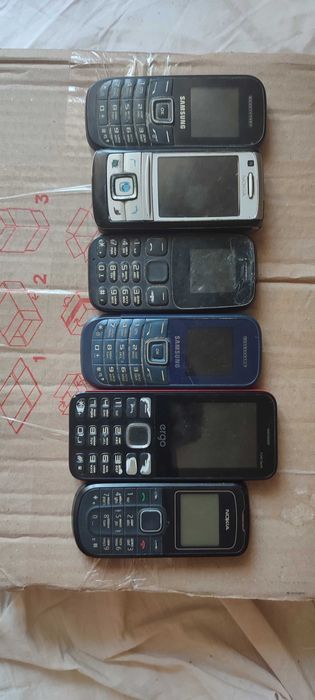 6 телефонів не робочих nokia samsung