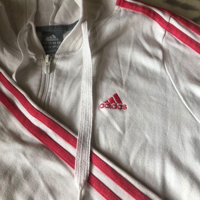 Biała bluza Adidas