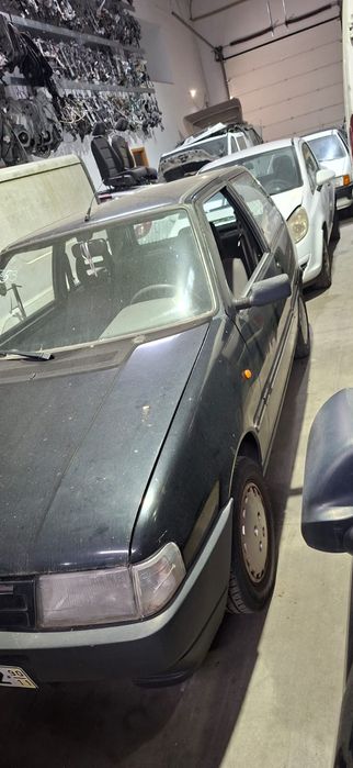 Fiat uno para peças
