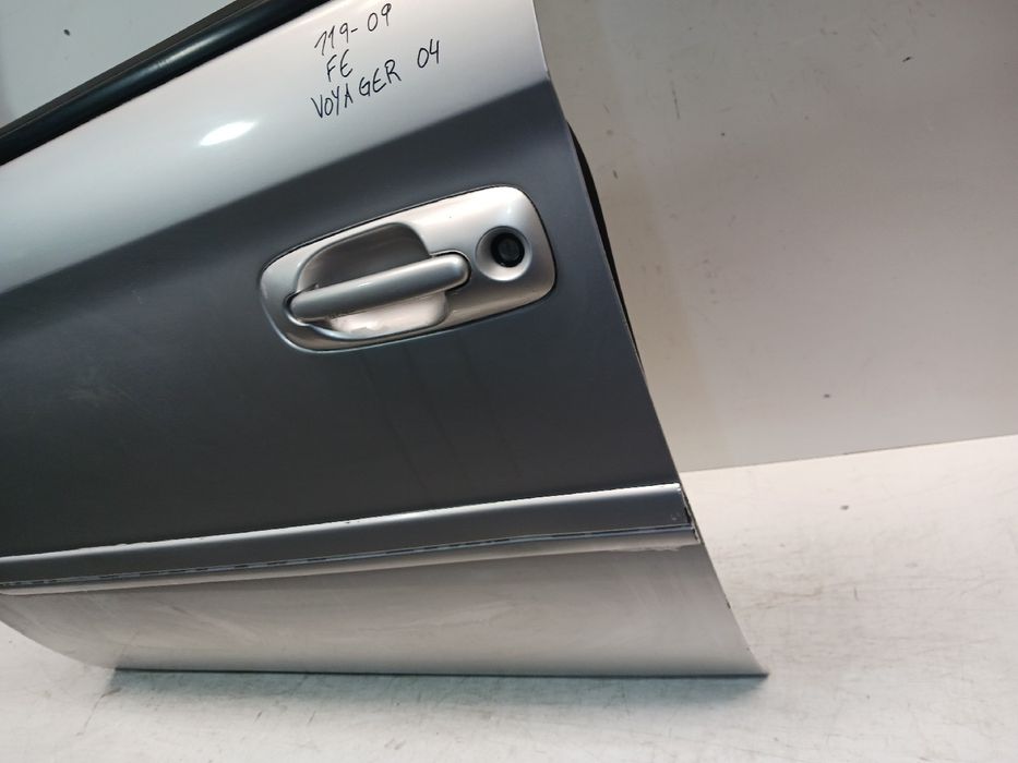 Porta frente esquerda CHRYSLER Voyager IV (RG, RS)