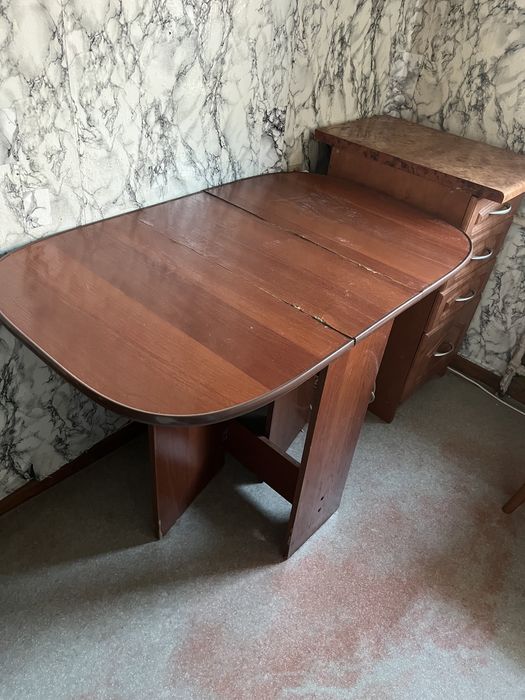 Стіл розкладний