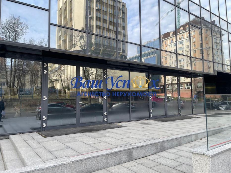 Продаж магазина -салона -офиса. Большая Васильковская,