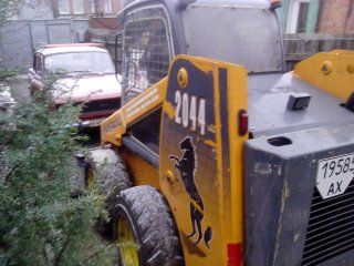 Продам минипогрузчик Мustang 2044