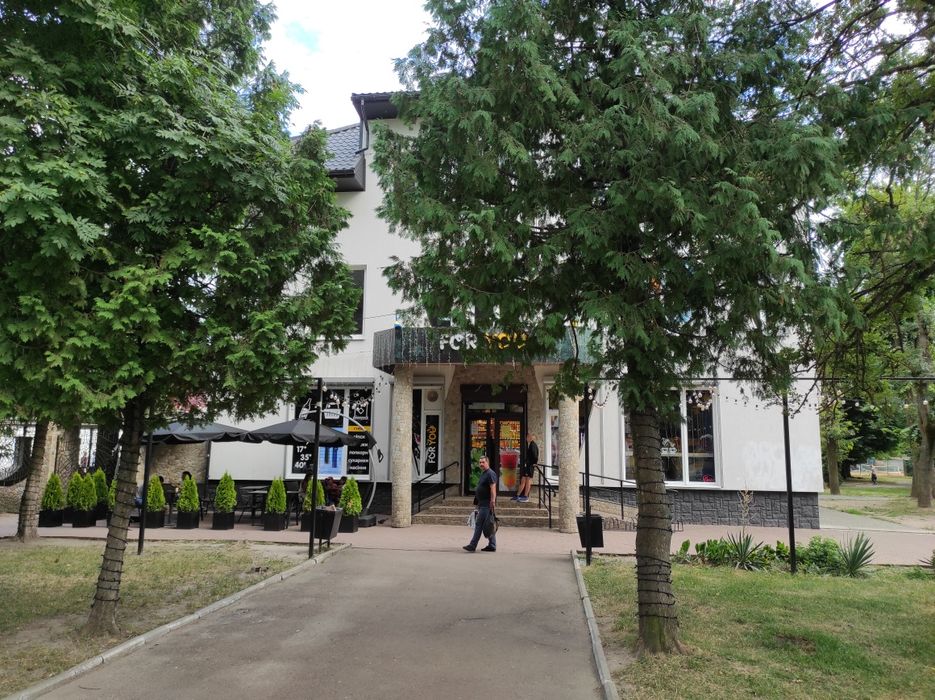 Оренда комерційних приміщень в м.Нововолинськ від 50 до300 м.кв.