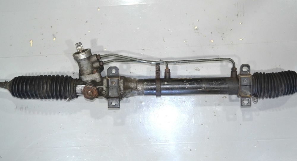 рулеваяя рейка Mazda 121 1990-1996