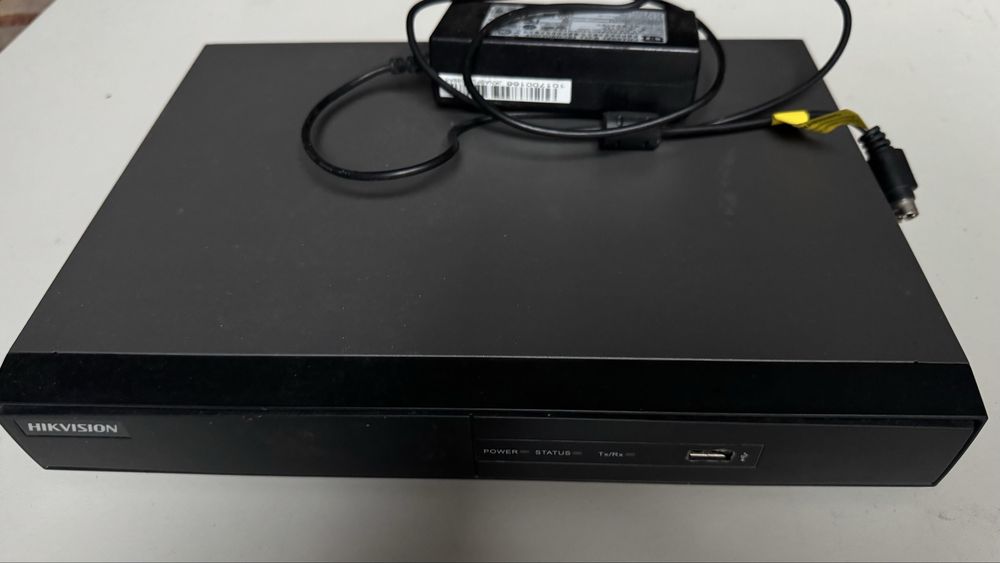 Відеонагляд Hikvision