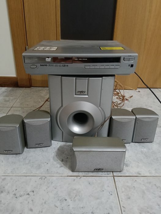 Sistema de som Sanyo