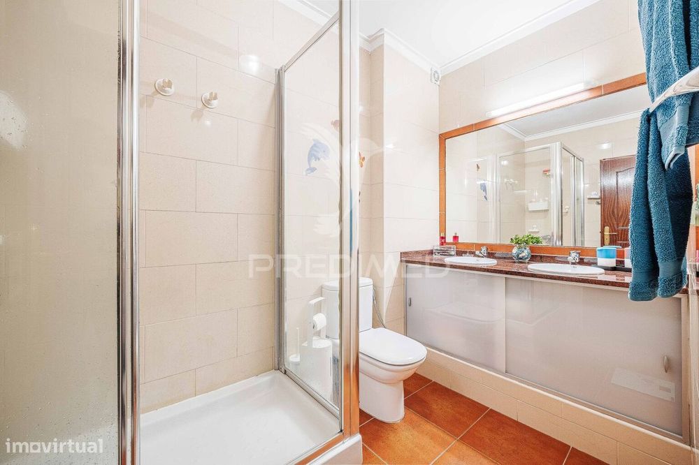 BAIXA DE PREÇO - Apartamento T2 C/garagem em Agualva-Cacém – Oportu...