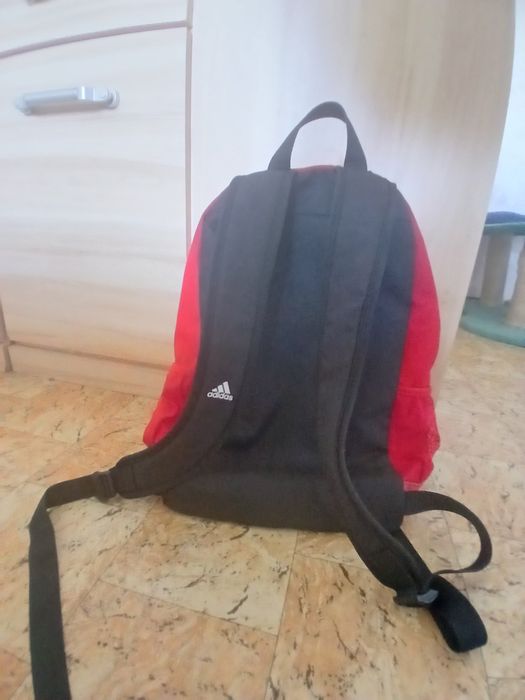 Рюкзак Adidas оригинал, городской/спортивный, красный