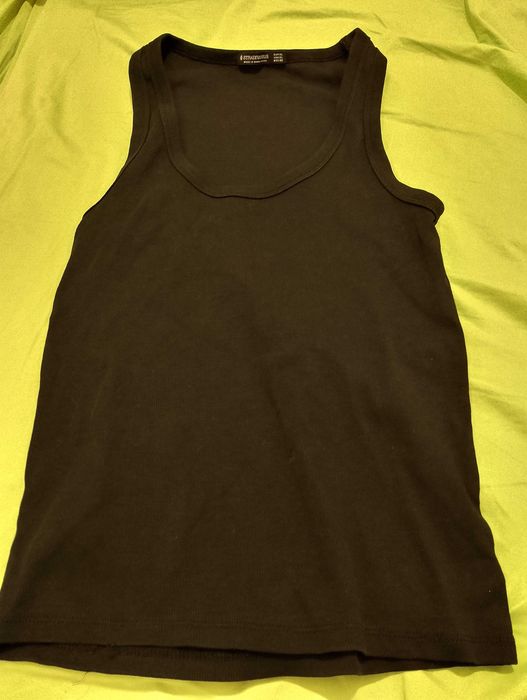Stradivarius. Top damski