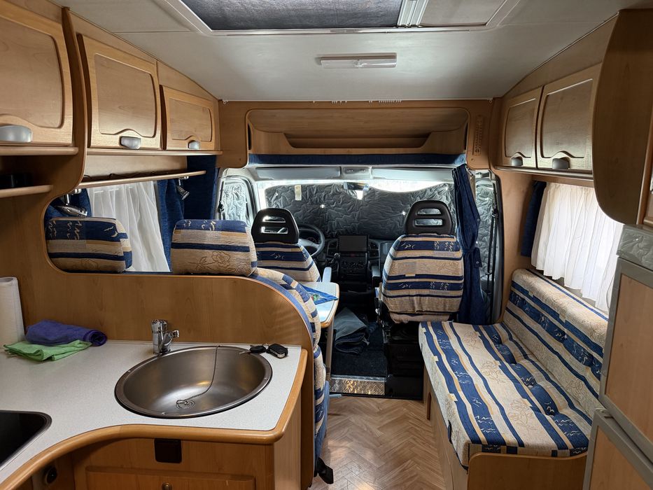 Autocaravana McLouis 2005 – Fiat Ducato 2.8 – 5 lugares / 4 dormidas