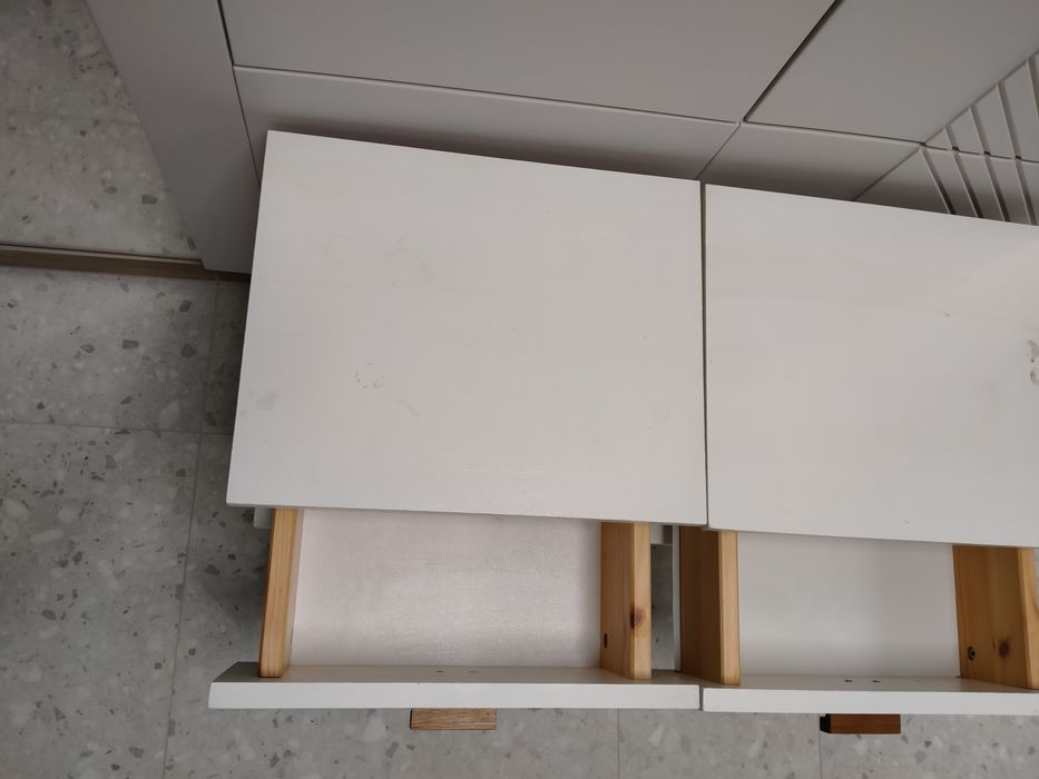 Sprzedam szafeczki nocne