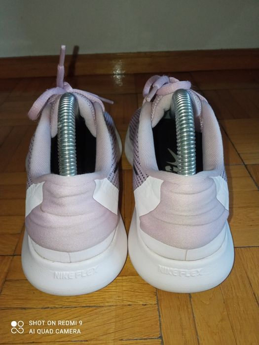 NIKE buty sportowe damskie do biegania