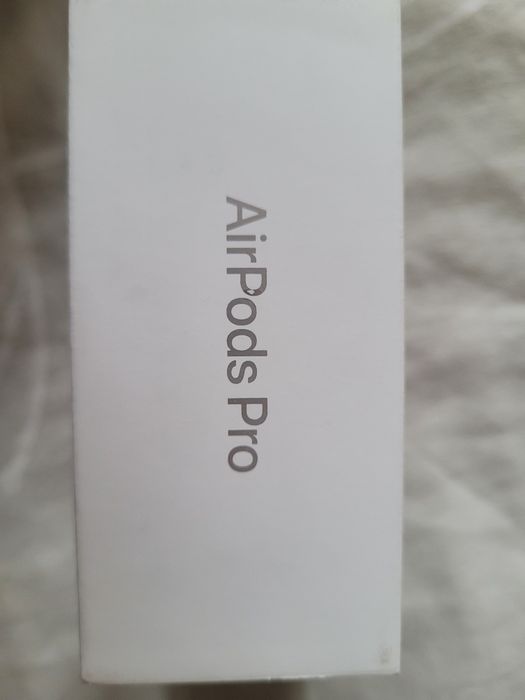 Продам AirPods Pro