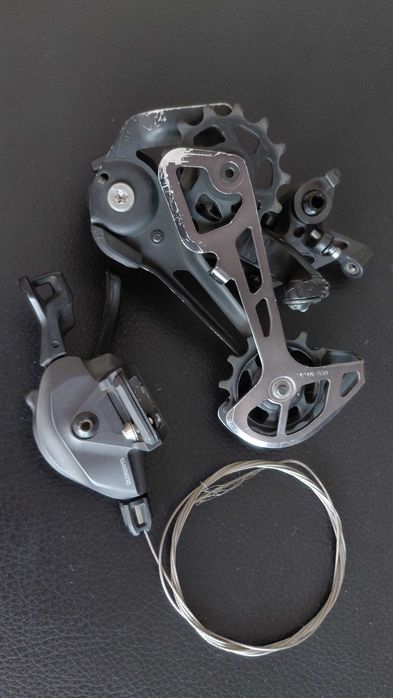 komplet przerzutka i manetka XT 12 speed