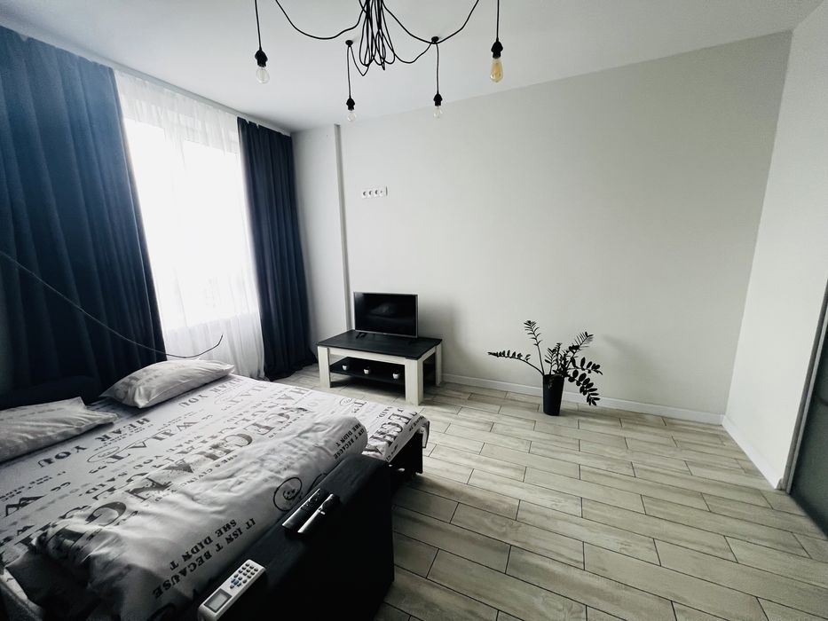 1.5к кв  Центр Люкс класу перші здачі