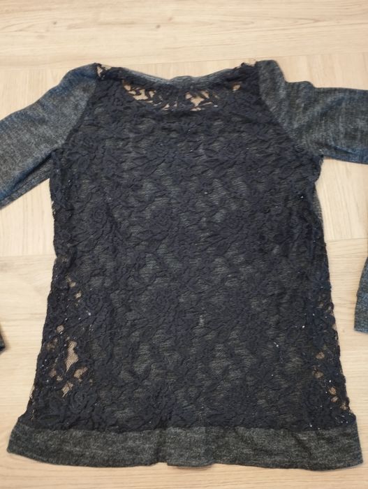 Camisola preta c/renda nas costas - Berska tam S