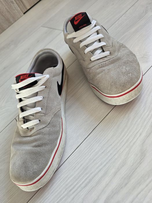 Buty NIKE męskie r. 44,5