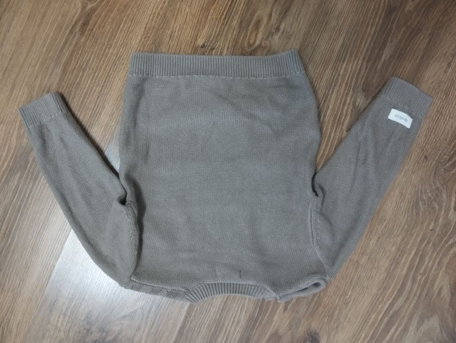 Prześliczny sweter newbie 80