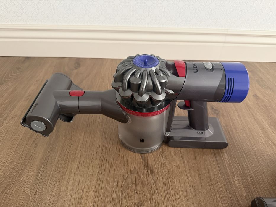 Продам Dyson V8 Animal+ (SV10) Original