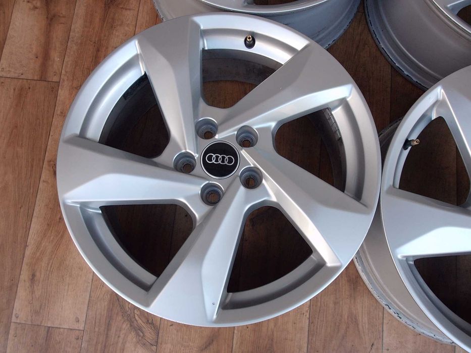 Felgi Audi Q2 Q3 A3 Vw Skoda Seat 18 5x112 ET 43