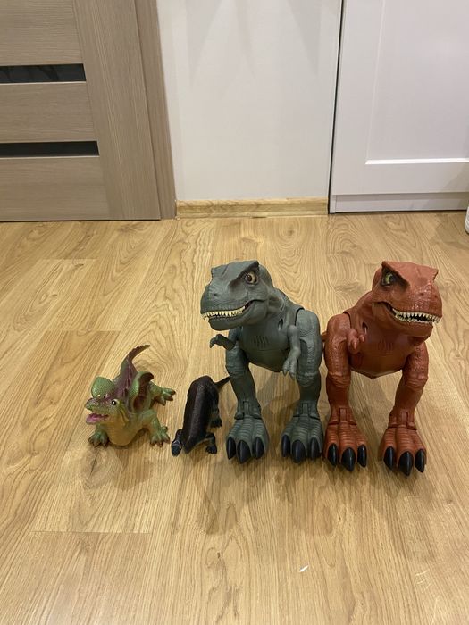 Dinozaury ruchome zabawki